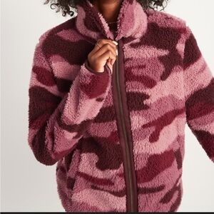 Old Navy Pink and Burgundy Camo Sherpa Jacket- small